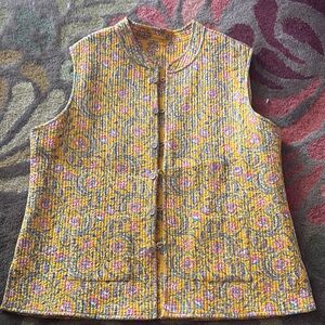 Reversible Floral Quilted Vest - Yellow and Pink